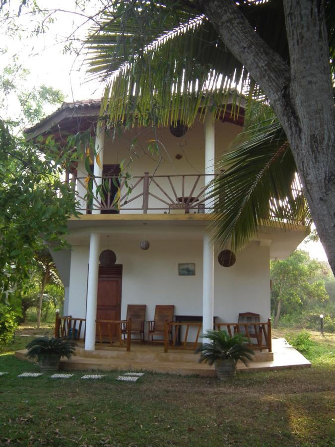 Coconut Island Villa Tangalle Luaran gambar